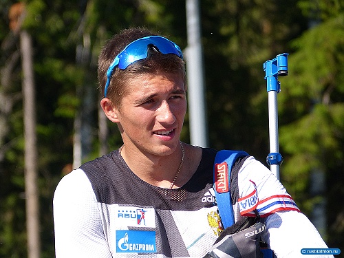 Группа тюменок приютила биатлониста