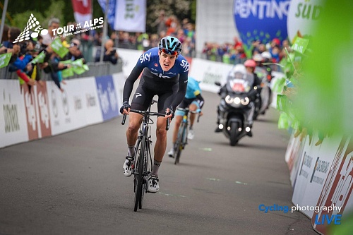 Сиваков мчал по немецким трассам