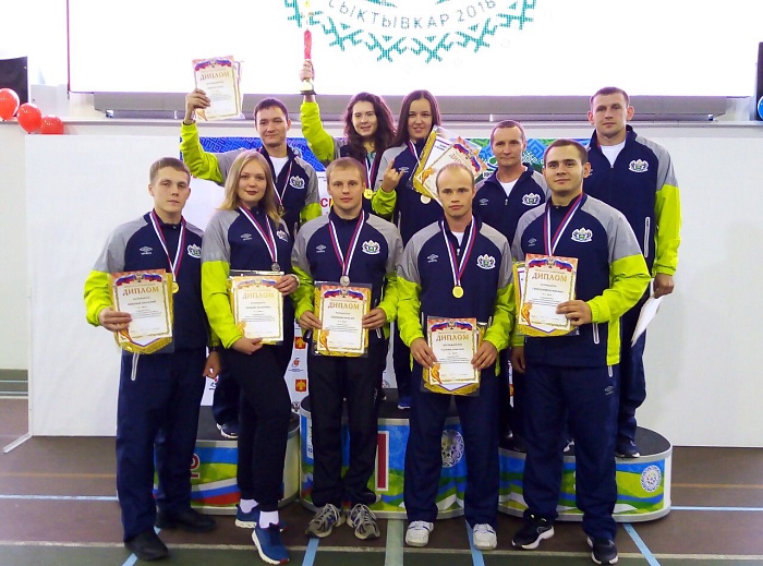 Блеснули силой на фестивале национальных видов