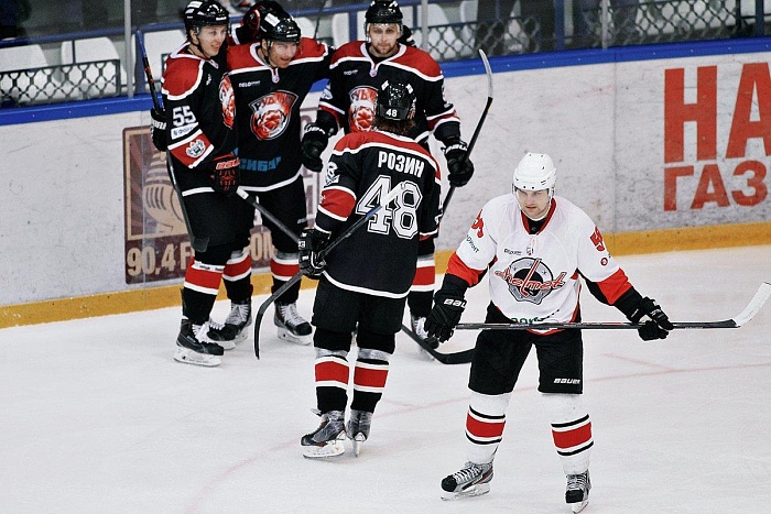 Фото Владимира ОГНЁВА