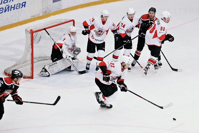 Фото Владимира ОГНЁВА