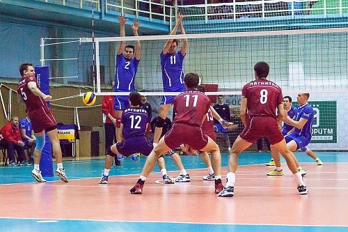 Сибиряков ожидают ключевые матчи