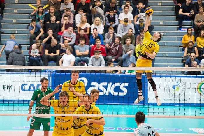 Максим Новгородов остался в «Тюмени»