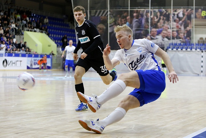 PARI-Высшая лига по футзалу. 1/8 финала. 1 матч. «Тюмень-дубль» – «Факел» (Сургут)