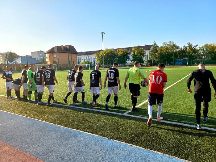 «Бутса» не смогла выйти в полуфинал открытого Кубка  Ишима по футболу