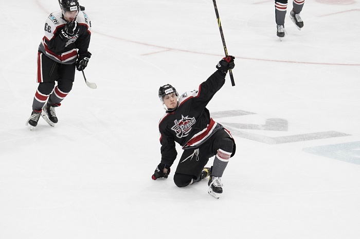 Нападающий «Рубина» Макар Насретдинов стал «Лучшим новичком» недели в PARI-ВХЛ