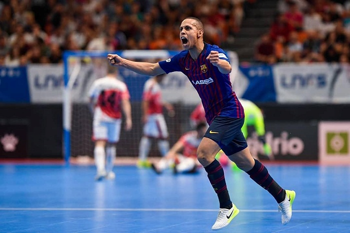 Феррао выстрелил «дуплетом» в каталонском дерби