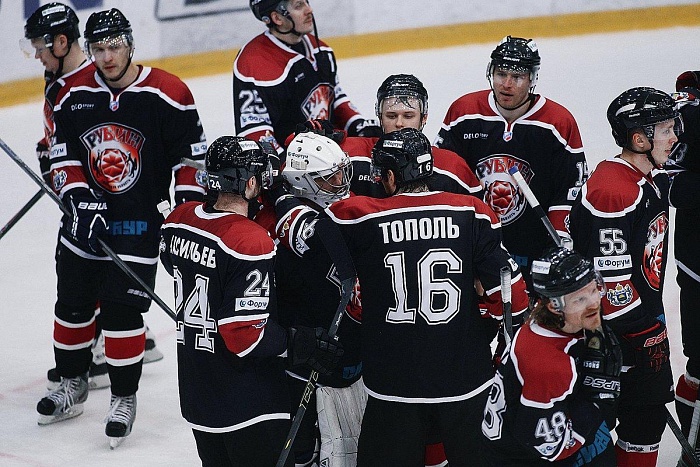 Фото Владимира ОГНЁВА