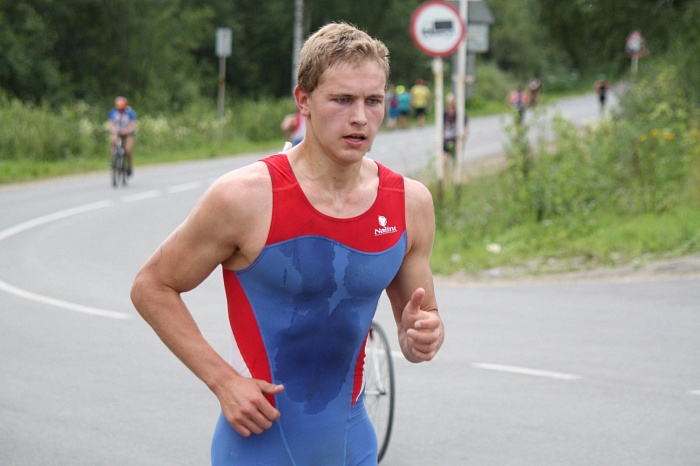 Тюменцы выиграли триатлонную «абсолютку»