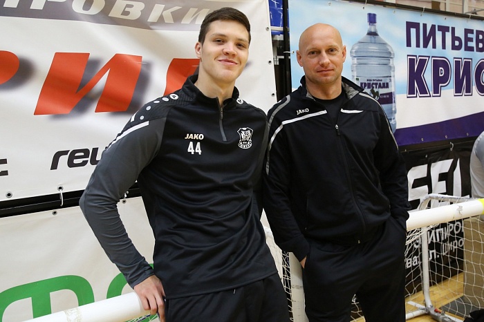 Старший тренер мини-футбольного клуба «Тюмень» Денис Абышев: «Данил Карпюк здоров, он едет с командой в Липецк»