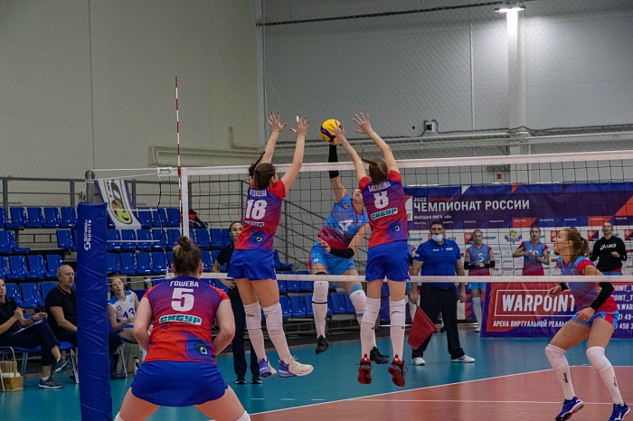 Первый матч в столице остался за тюменками