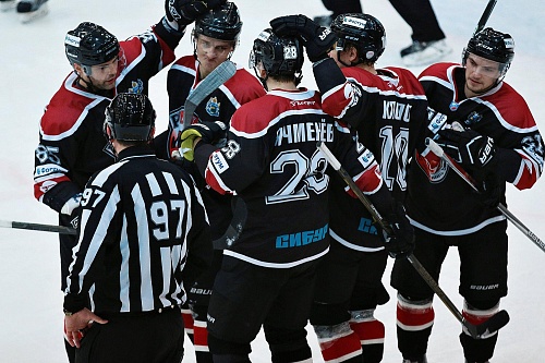 Андрей Антонов: «Просто бросил в сторону ворот»