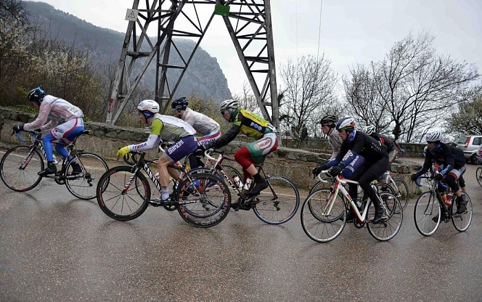 В Крыму открыл сезон призовой гонкой