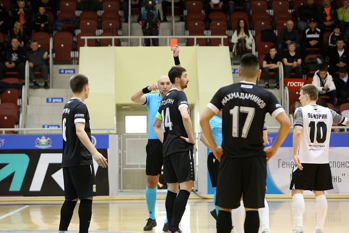 Капитан мини-футбольного клуба «Тюмень» Артём Антошкин дисквалифицирован на два матча