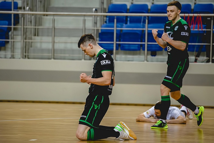 «Столица» забила девять мячей в полуфинале