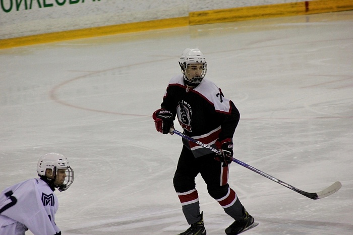 Игрок хоккейной команды «Тюменский Легион» получил тяжёлую травму в Асбесте