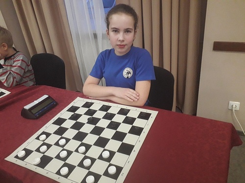 Молниеносная программа принесла золото