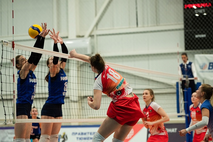 Чемпионат России. Высшая лига "А". "Тюмень" - "Уфимочка-УГНТУ" - 1:3