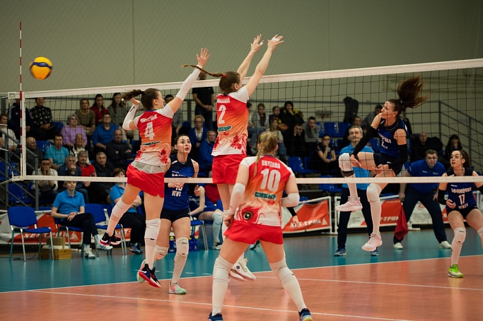 Чемпионат России. Высшая лига "А". "Тюмень" - "Уфимочка-УГНТУ" - 1:3