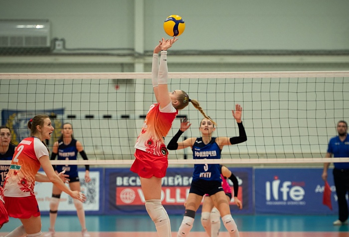 Чемпионат России. Высшая лига "А". "Тюмень" - "Уфимочка-УГНТУ" - 1:3