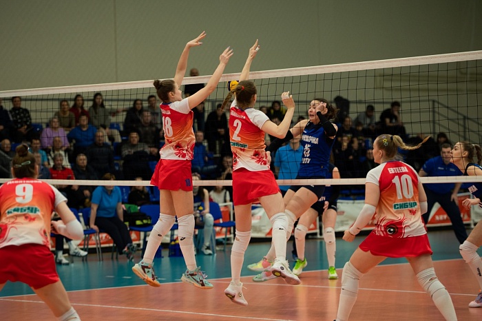 Чемпионат России. Высшая лига "А". "Тюмень" - "Уфимочка-УГНТУ" - 1:3