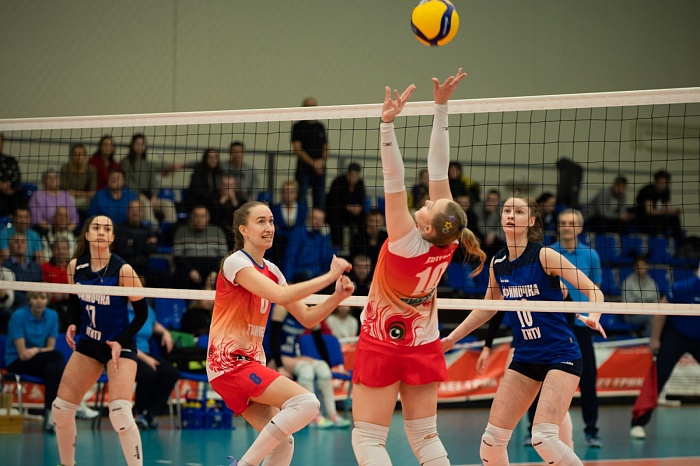 Чемпионат России. Высшая лига "А". "Тюмень" - "Уфимочка-УГНТУ" - 1:3