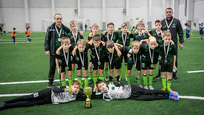 Юные тюменцы из команды «Дерби» привезли футбольное серебро из Казани