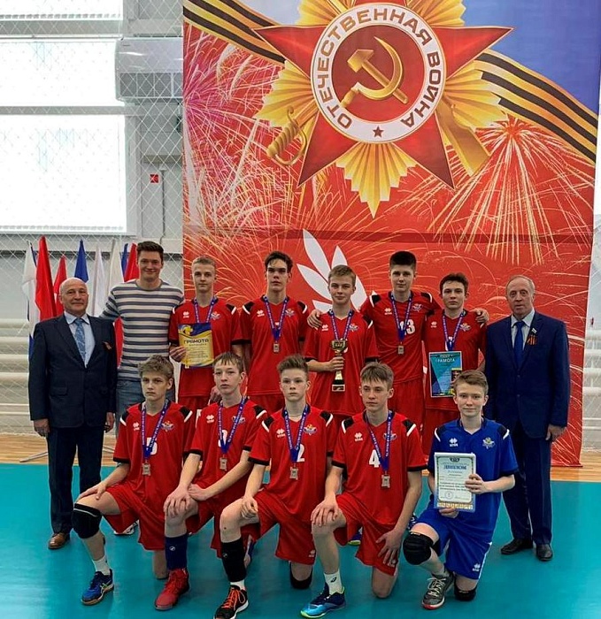 Игорь Кобзарь наградил призеров и лучших игроков!