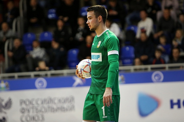 Денис Субботин