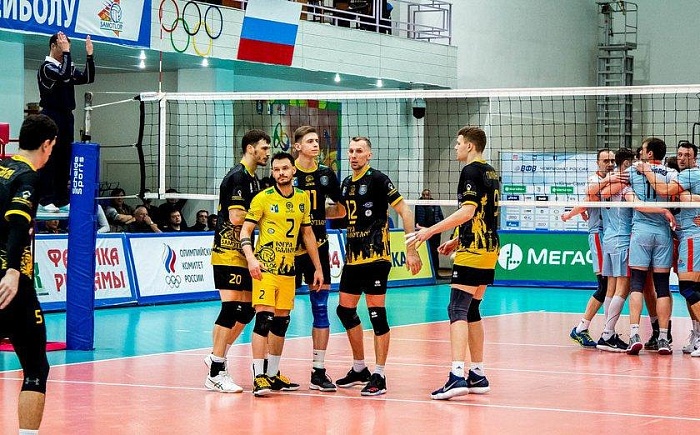 Серию проиграли, но шансы остаются