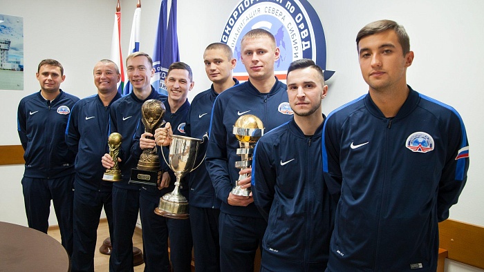 Фото Дани САВИНЫХ