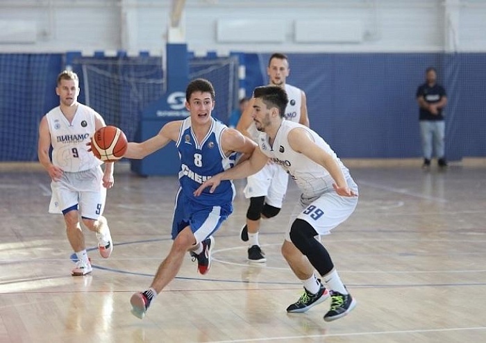 Соперник «Нефтехимика» попал впросак…