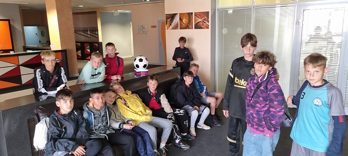 Юные крымчане завершили футбольный визит в Тюмень