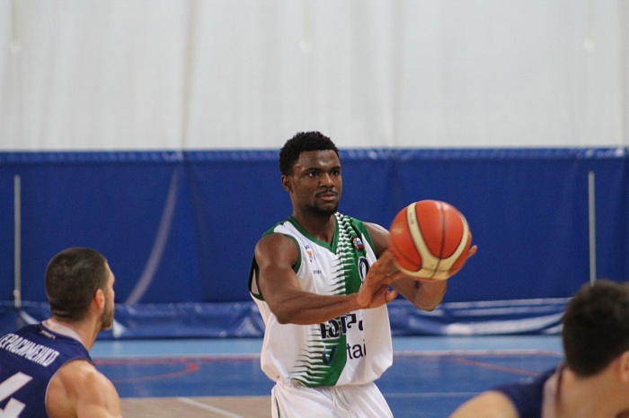 Андре Уолкер огорошил волжан «трехами»!