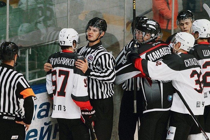 Фото Владимира ОГНЁВА