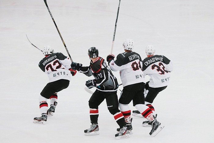 Фото Владимира ОГНЁВА