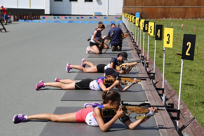 Тюменская биатлонистка в кроссе стала второй