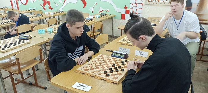 Тюменцы взяли десять золотых наград в первенстве Урала по стоклеточным шашкам
