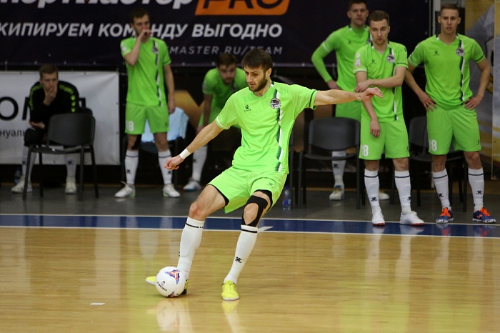 Александр Давыдов: «О закрытии «Голден Игл» сообщили в мессенджере»