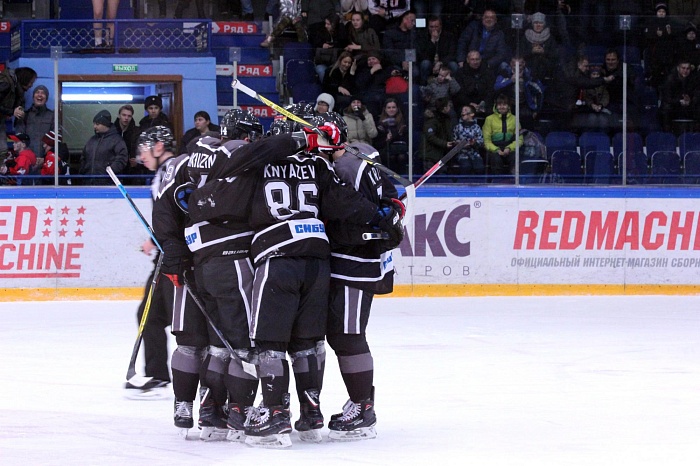 Фото Елены БЕЛОЗЁРОВОЙ