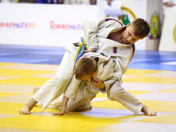 Тюменские дзюдоисты выиграли девять медалей на турнире памяти Вячеслава Барашкина в Пензе