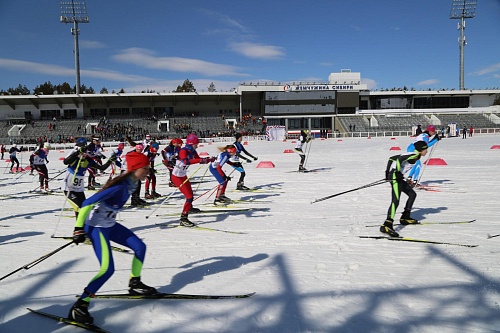 Лыжники стартовали в память о Мельникове