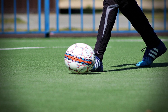 «Лесобаза» отгрузила чёртову дюжину мячей «Спортмоде»