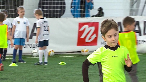 В Тюмени открылась школа футбольного клуба «Спартак»