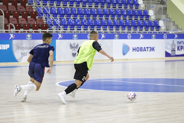 Товарищеский матч по мини-футболу. МФК «Тюмень-дубль» - «Факел-ЯНАО» (Новый Уренгой) — 3:4