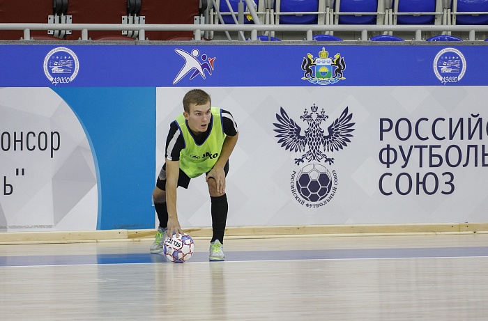 Товарищеский матч по мини-футболу. МФК «Тюмень-дубль» - «Факел-ЯНАО» (Новый Уренгой) — 3:4