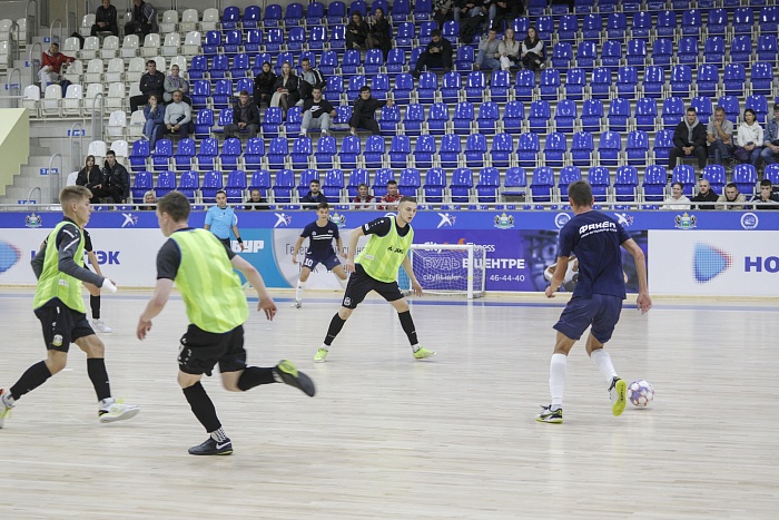 Товарищеский матч по мини-футболу. МФК «Тюмень-дубль» - «Факел-ЯНАО» (Новый Уренгой) — 3:4