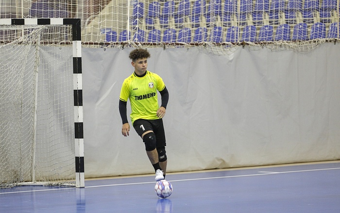 Товарищеский матч по мини-футболу. МФК «Тюмень-дубль» - «Факел-ЯНАО» (Новый Уренгой) — 3:4