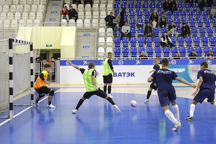Товарищеский матч по мини-футболу. МФК «Тюмень-дубль» - «Факел-ЯНАО» (Новый Уренгой) — 3:4