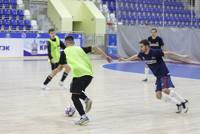 Товарищеский матч по мини-футболу. МФК «Тюмень-дубль» - «Факел-ЯНАО» (Новый Уренгой) — 3:4